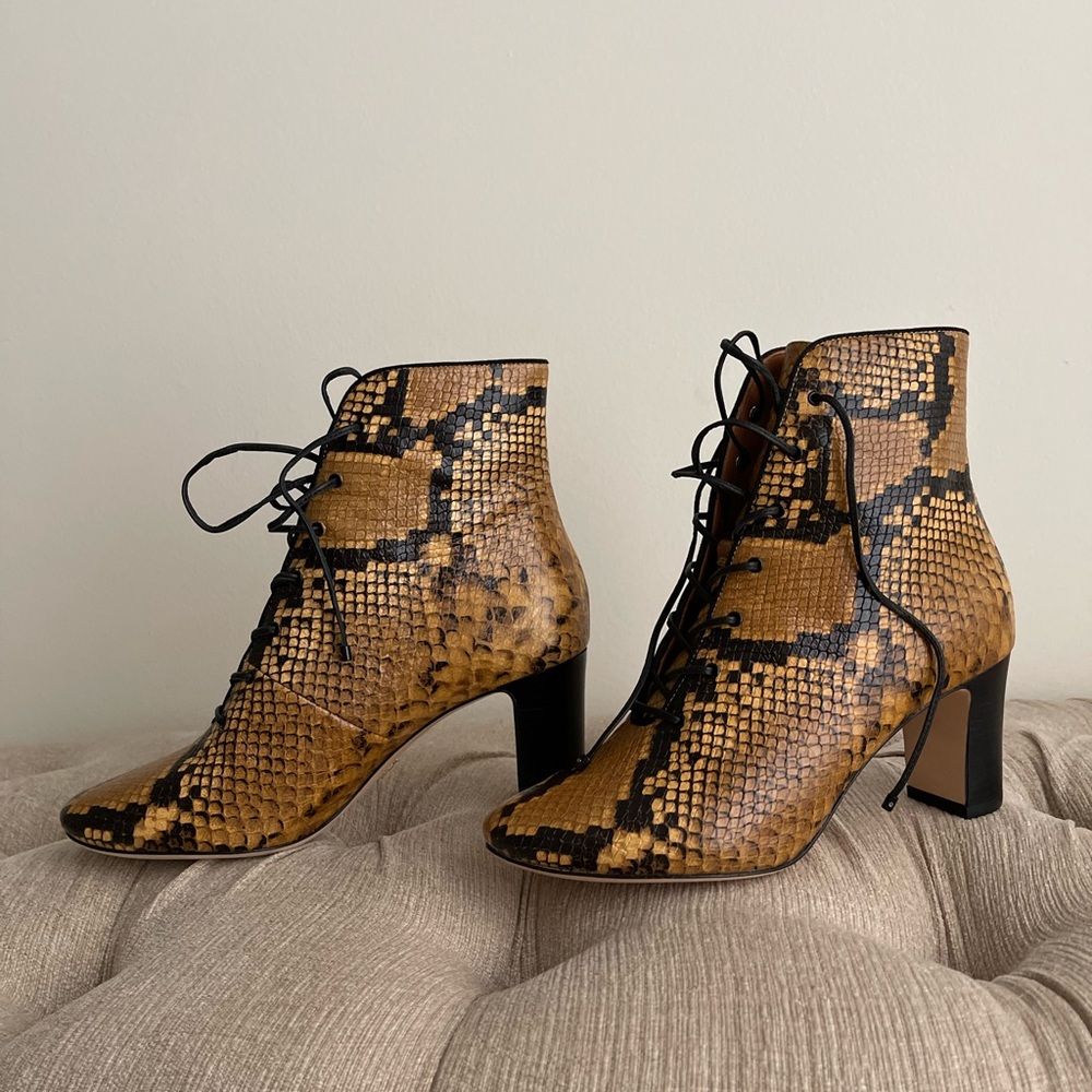 Tory Burch Boots